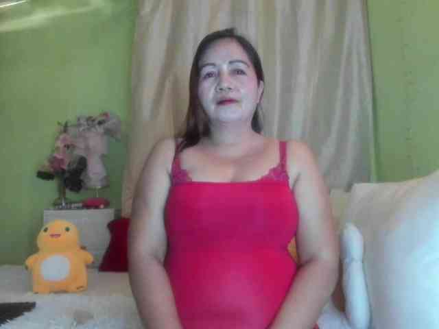 RoseTinz45 webcam