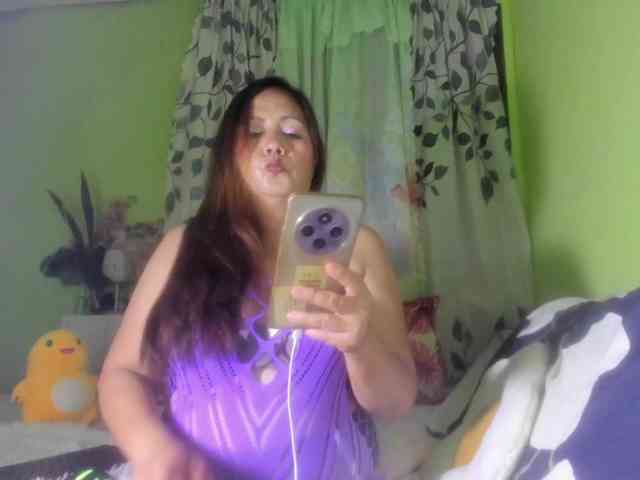 RoseTinz45 webcam