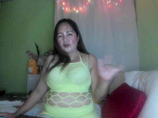RoseTinz45 webcam