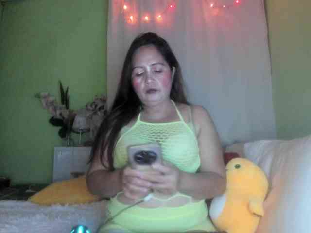 RoseTinz45 webcam