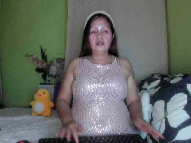 Model: RoseTinz45