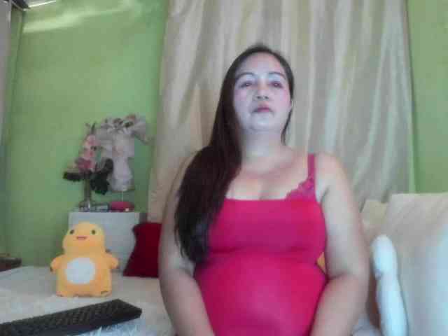 RoseTinz45 webcam
