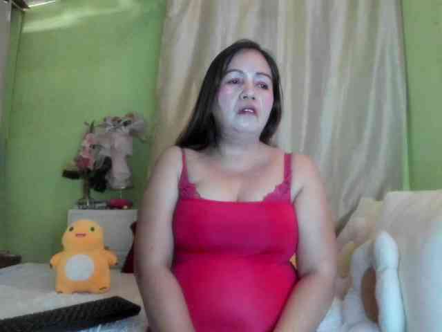 RoseTinz45 webcam