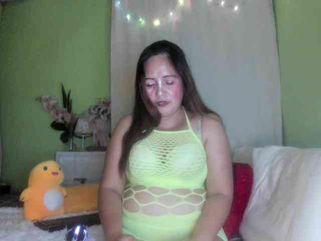 RoseTinz45 webcam