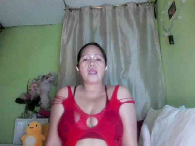 RoseTinz45 webcam