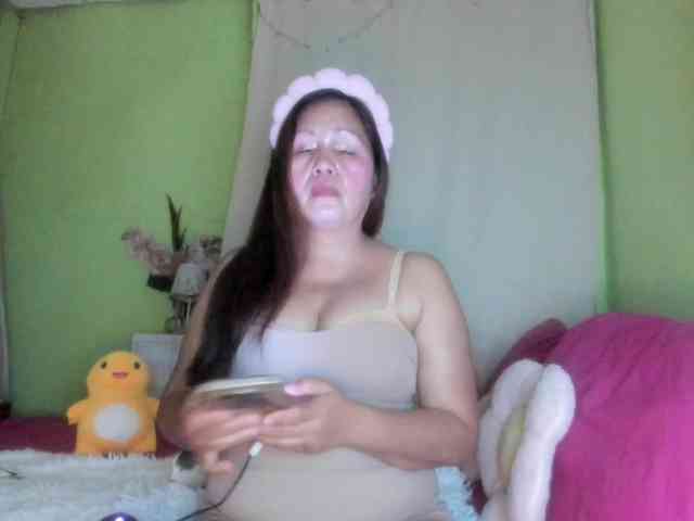 RoseTinz45 webcam