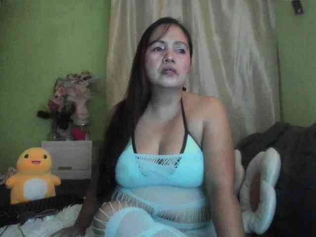 RoseTinz45 webcam