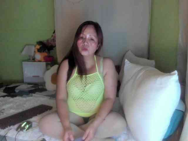 RoseTinz45 webcam