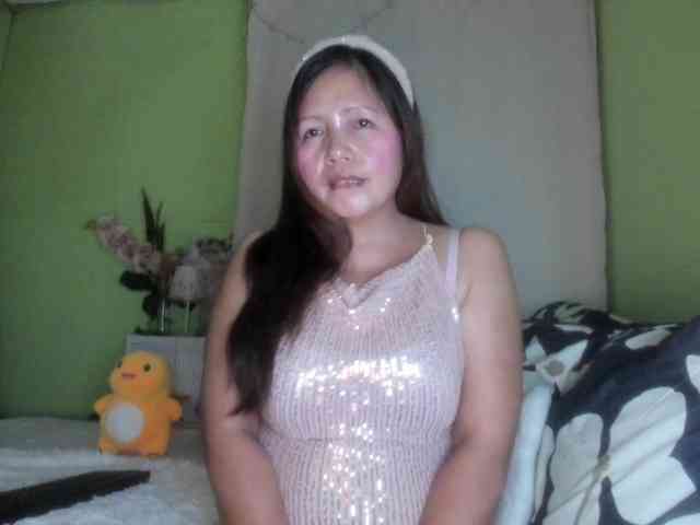 RoseTinz45 webcam