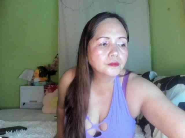 RoseTinz45 webcam