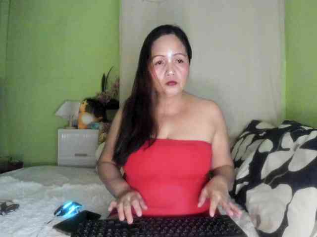 RoseTinz45 webcam