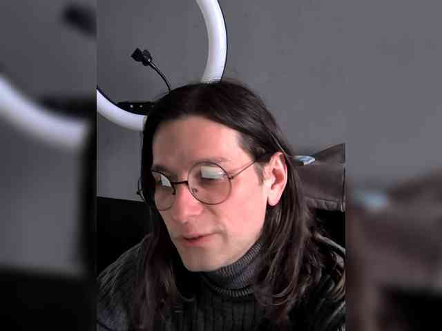 LoveTV1 Live Webcam on BongaCams