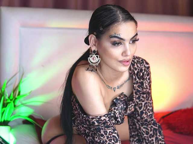KarsynJayde's BongaCams show and profile