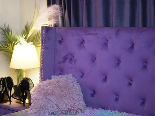 SaraiAngel's BongaCams show and profile