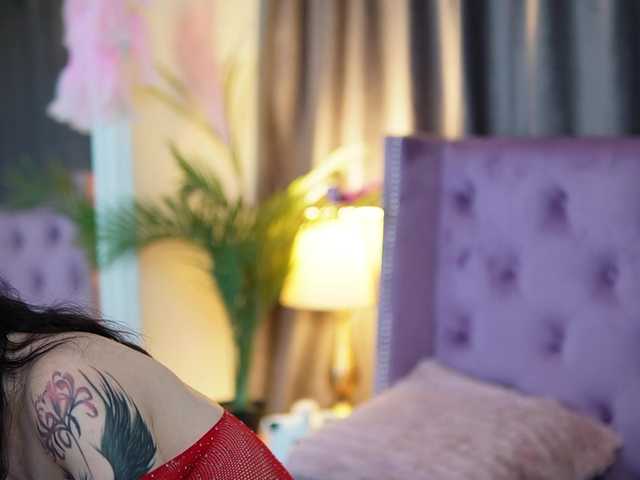 SaraiAngel live cam on UnifiedCams
