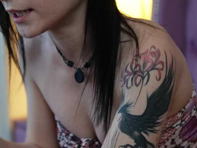 SaraiAngel live cam on BongaCams