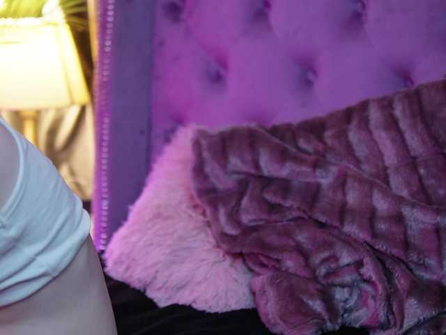 SaraiAngel live cam on BongaCams