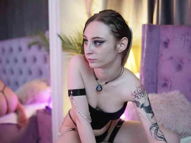 SaraiAngel webcam