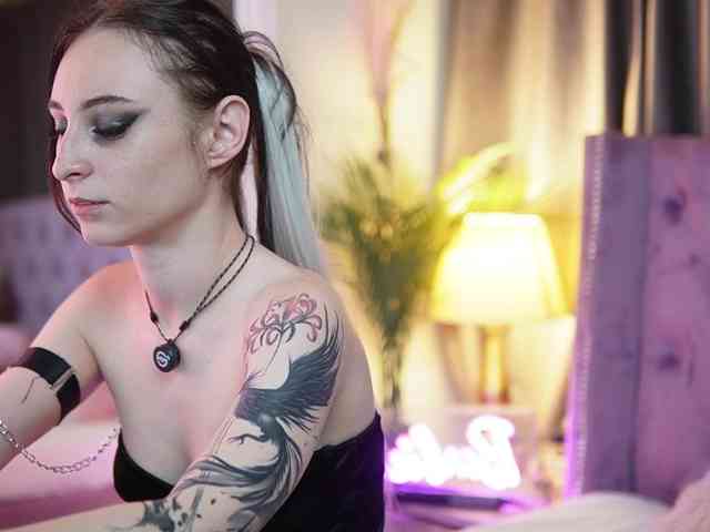 SaraiAngel webcam