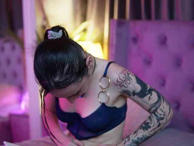 SaraiAngel webcam