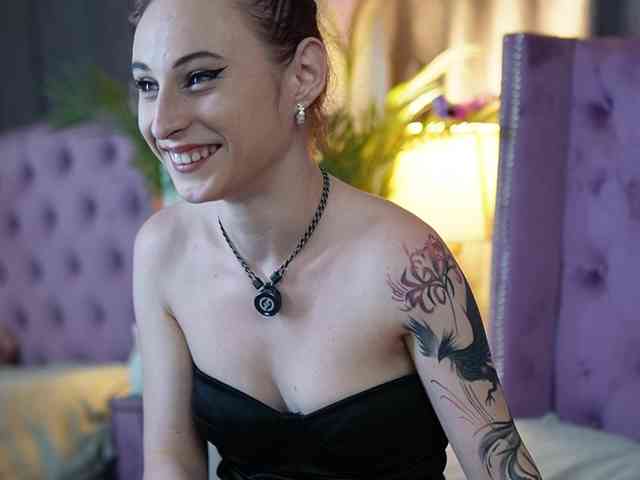SaraiAngel webcam