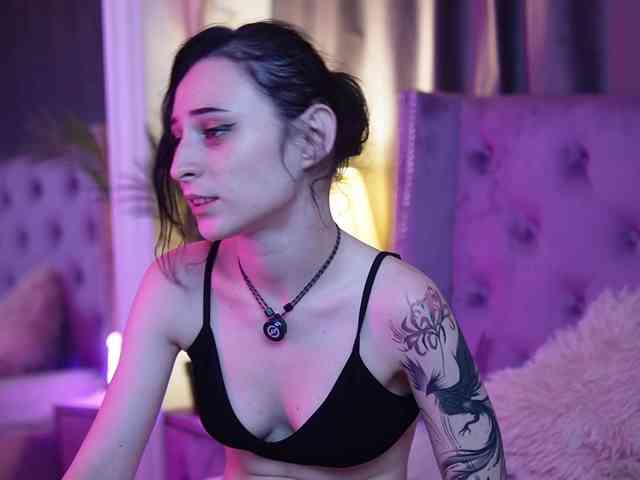 SaraiAngel webcam