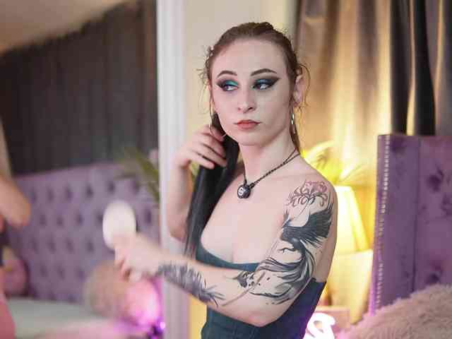 SaraiAngel webcam