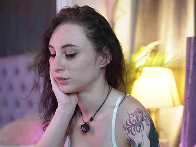 SaraiAngel webcam