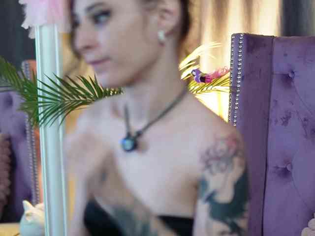 SaraiAngel webcam