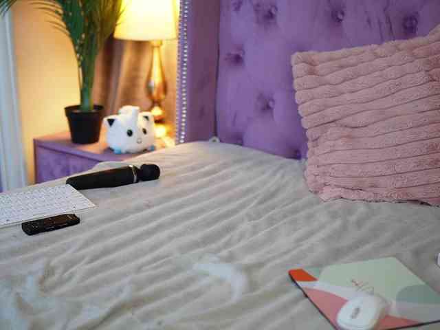 SaraiAngel webcam