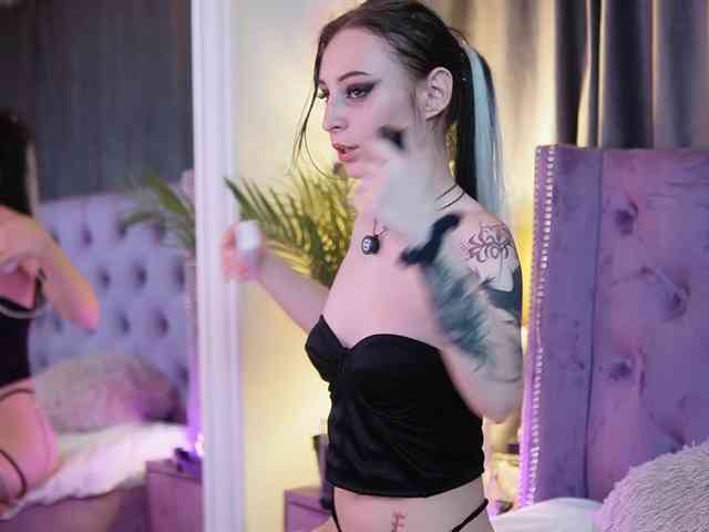 SaraiAngel webcam