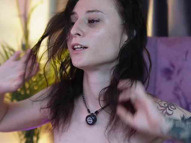 SaraiAngel webcam