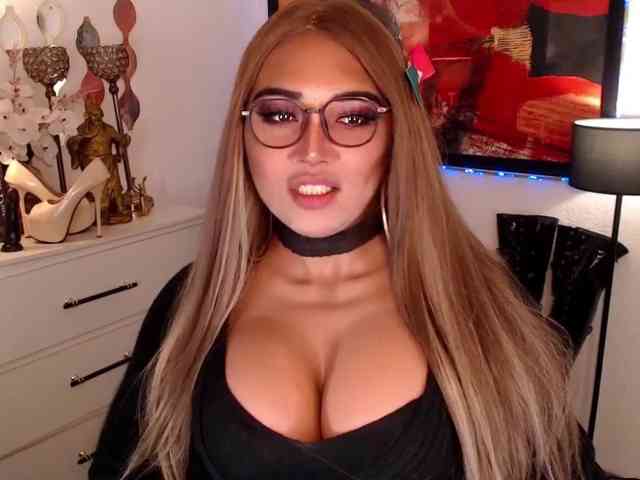 CuteyCumShasha