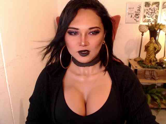 CuteyCumShasha Live Webcam on BongaCams
