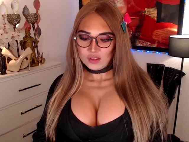 CuteyCumShasha