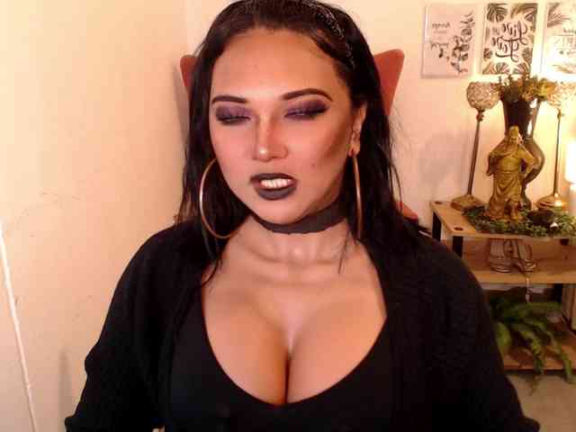 CuteyCumShasha Live Webcam on BongaCams