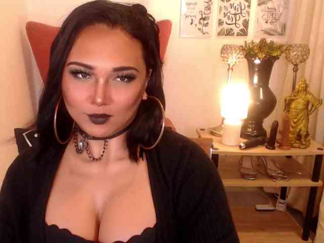 CuteyCumShasha Sex Cam Show