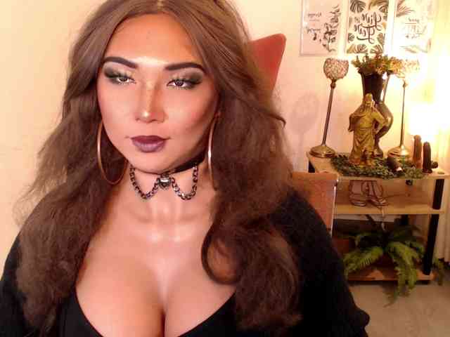 CuteyCumShasha Live Webcam on BongaCams