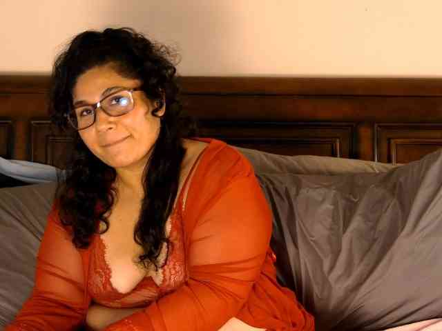 Juicyteacher85 webcam