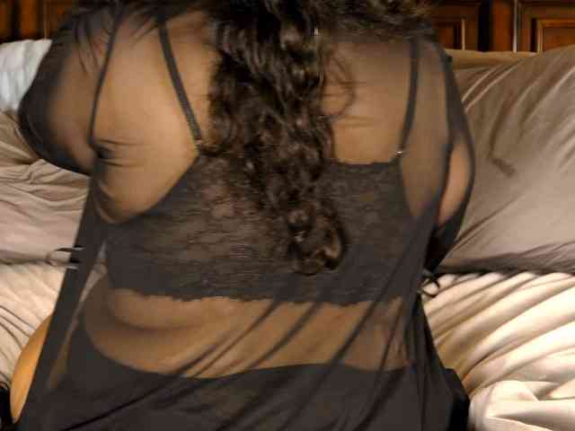 Juicyteacher85 webcam