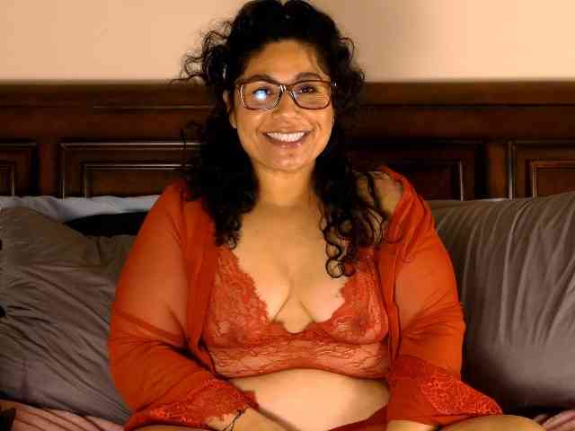 Juicyteacher85 webcam