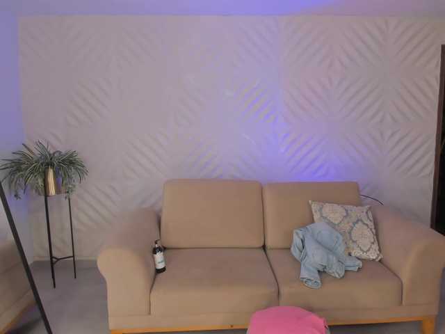 AshleyJhonson live cam on BongaCams