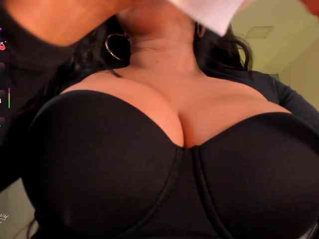 AshleyJhonson webcam