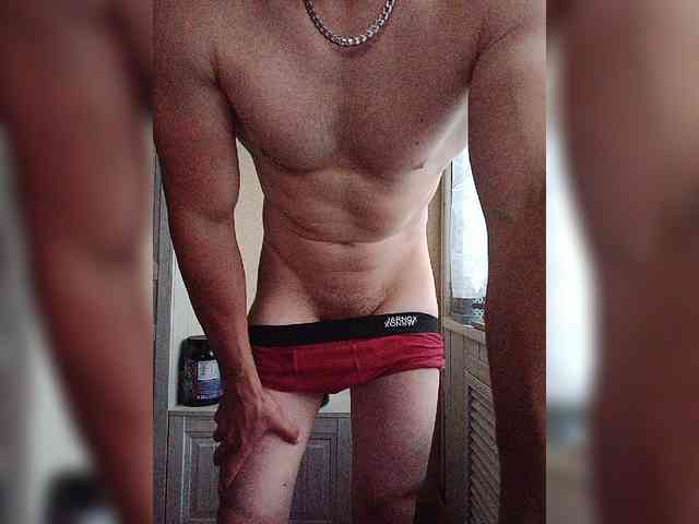 Doc525 Live Webcam on BongaCams