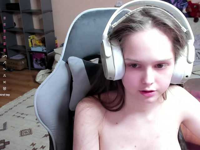 DennyDular's BongaCams show and profile