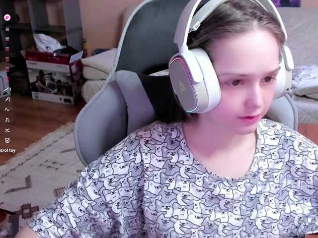 DennyDular's BongaCams show and profile