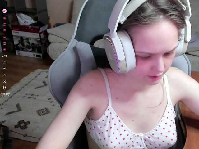 DennyDular's BongaCams show and profile