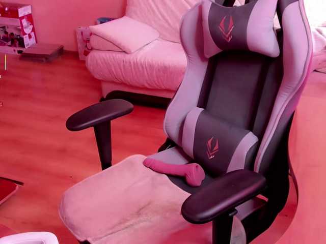 DennyDular's BongaCams show and profile