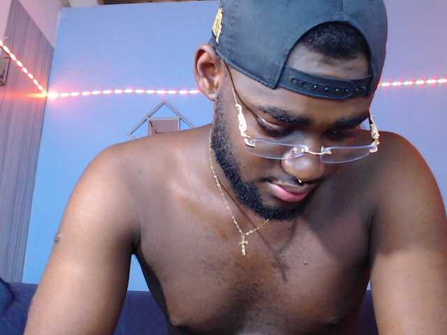 BlackStalliion69 live webcam show