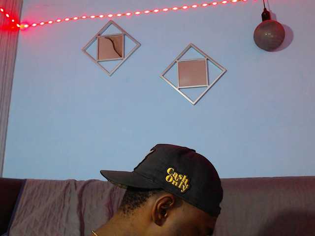 BlackStalliion69 live cam